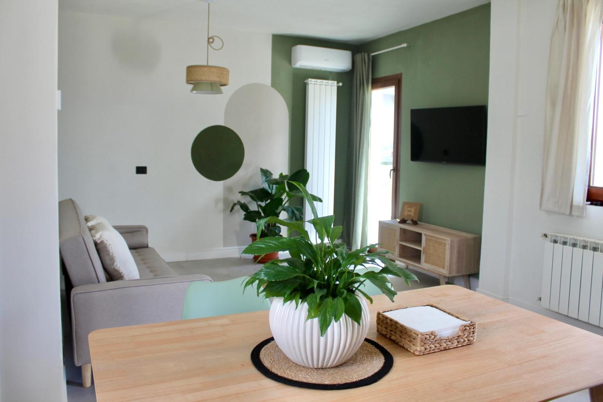 Il Cortile Del Borgo Villa Borgo Ticino Eksteriør billede