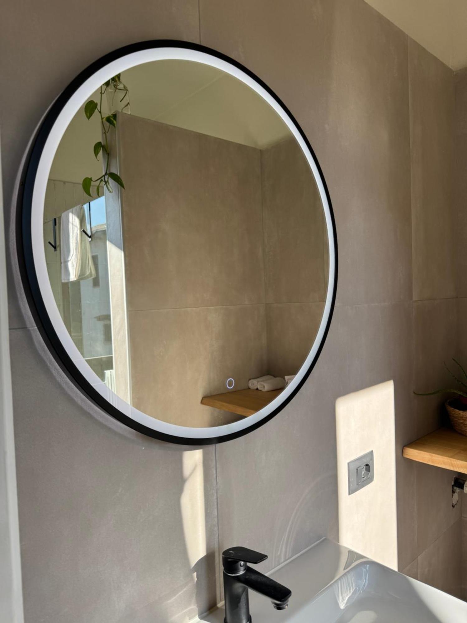 Il Cortile Del Borgo Villa Borgo Ticino Eksteriør billede